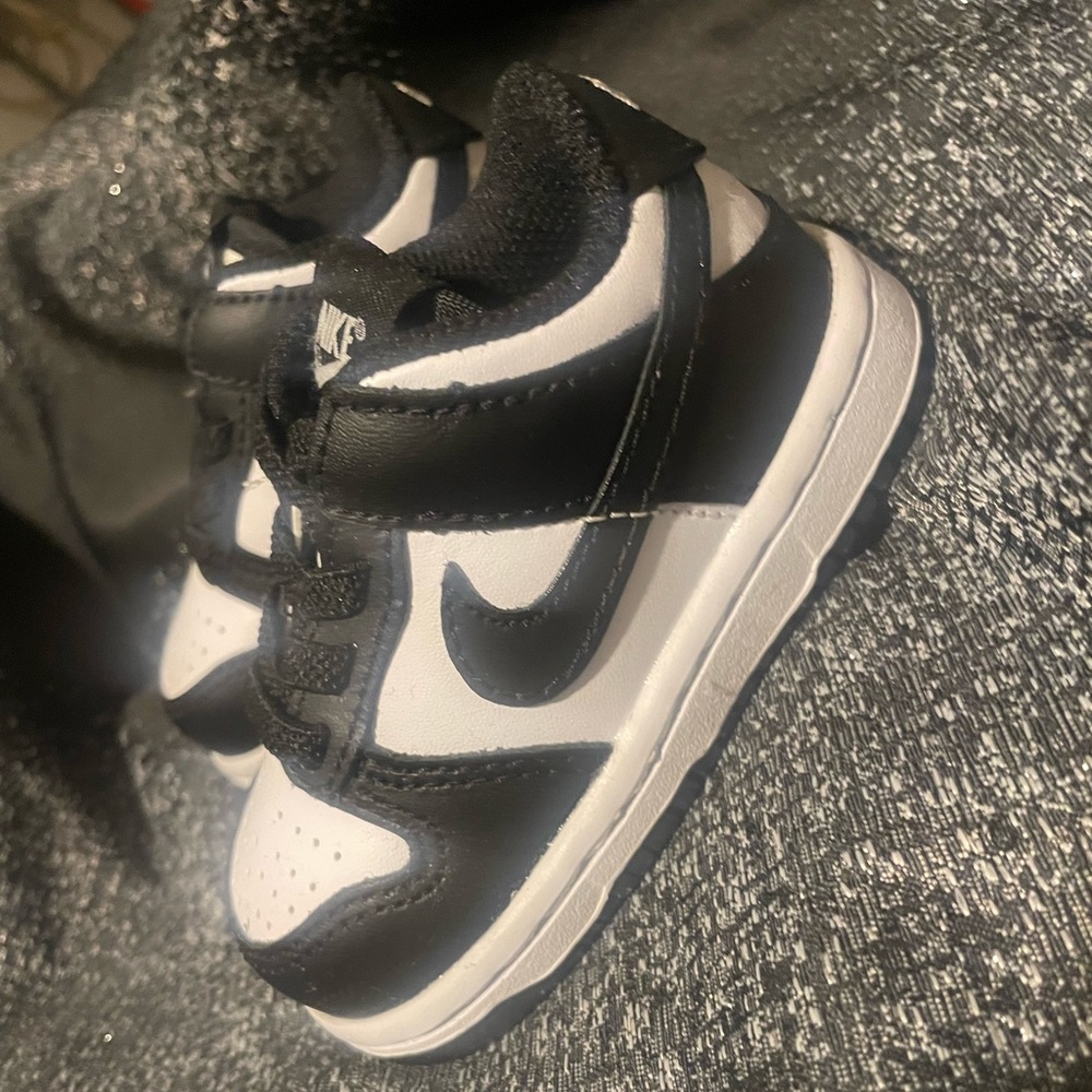 Nike Pandas 4C BRAND NEW